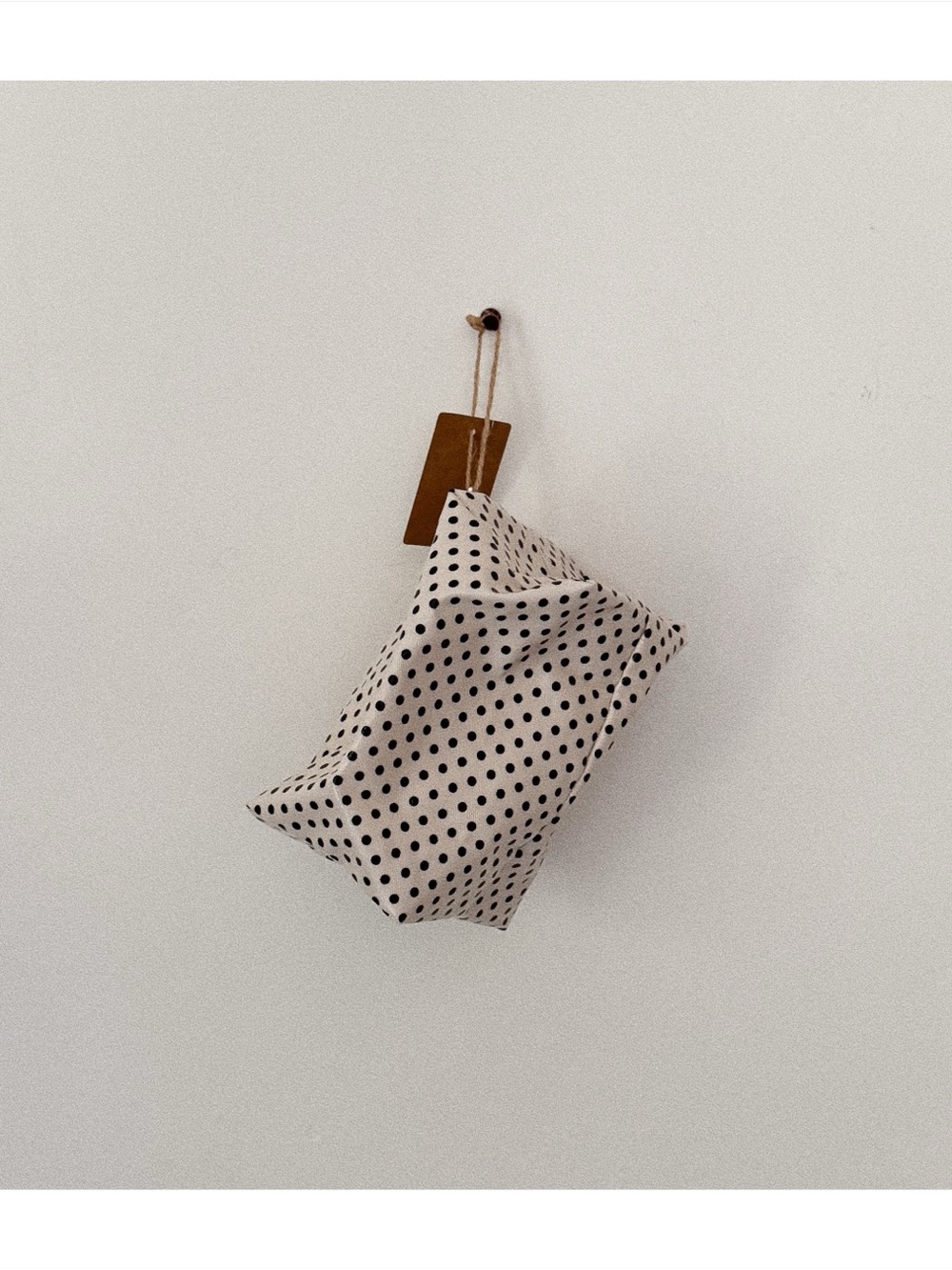NWT brandy melville polka dots makeup bag